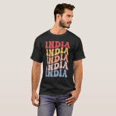 India Groovy Retro Indian T-shirt (Voorkant volledig)
