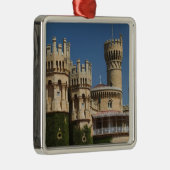 INDIA, Karnataka, Bangalore: Bangalore Palace Metalen Ornament (Rechts)