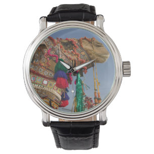 INDIA, Rajasthan, Pushkar: PUSHKAR KAMEELMARKT, Horloge