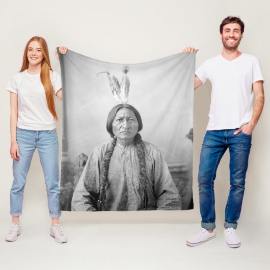 Indiaans icoon: Lakota leider Sitting Bull Fleece Deken (In situ)