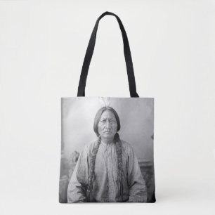 Indiaans icoon: Lakota leider Sitting Bull Tote Bag