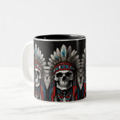 Indiaanse Chief Skull met hoofdtooi Tweekleurige Koffiemok (Voorkant links)