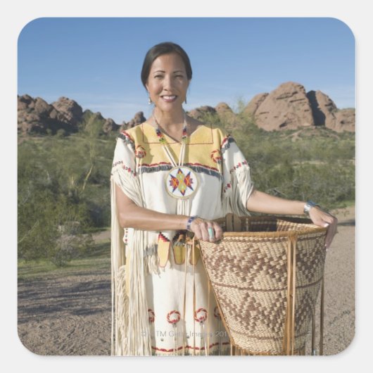 Indiaanse vrouw in traditionele kleding vierkante sticker (Voorkant)