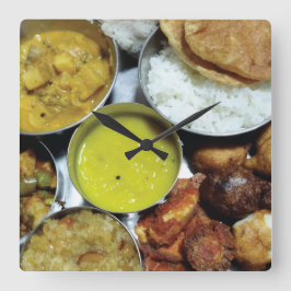 Indiaas Vegetarisch Voedsel Vierkante Klok