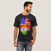 Indian American Split Anatomical Heart With Flags T-shirt (Voorkant volledig)