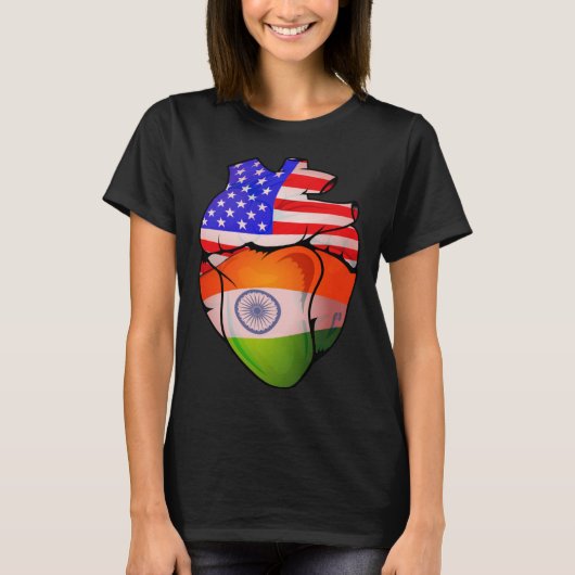 Indian American Split Anatomical Heart With Flags T-shirt (Voorkant)