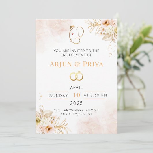 Indian Floral Verloving Invitation Kaart (Staand voorkant)