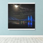 Indian River Inlet Bridge door het licht van de ma Canvas Afdruk (Insitu (Houten vloer))