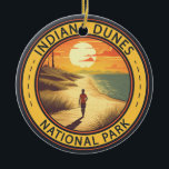 Indiana Dunes National Park Travel Art-Vintage Keramisch Ornament<br><div class="desc">Indiana Dunes vectorkunstwerk ontwerp. Het park is een nationaal park van de Verenigde Staten in het noordwesten van Indiana dat wordt beheerd door de National Park Service.</div>