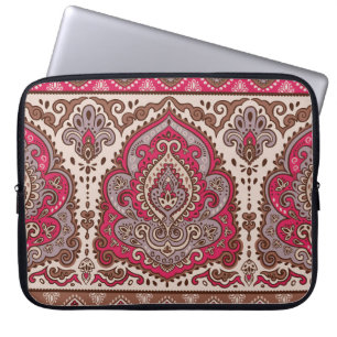 Indiase bloemenpaisley, etnisch mandala patroon. laptop sleeve