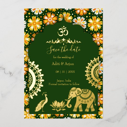 Indiase bruiloft Bewaar de datum Gouden Indische m Folie Uitnodiging (Voorkant)