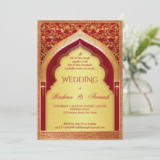 Indiase bruiloft rood en gouden boog kaart (Staand voorkant)