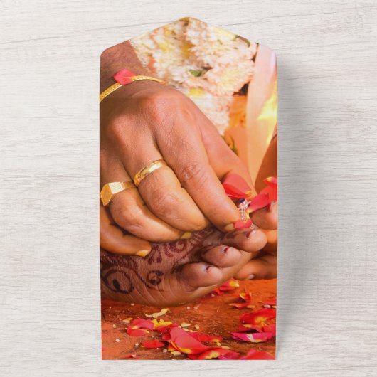 Indiase bruiloft Roos bloementhema All In One Uitnodiging (Buitenkant)