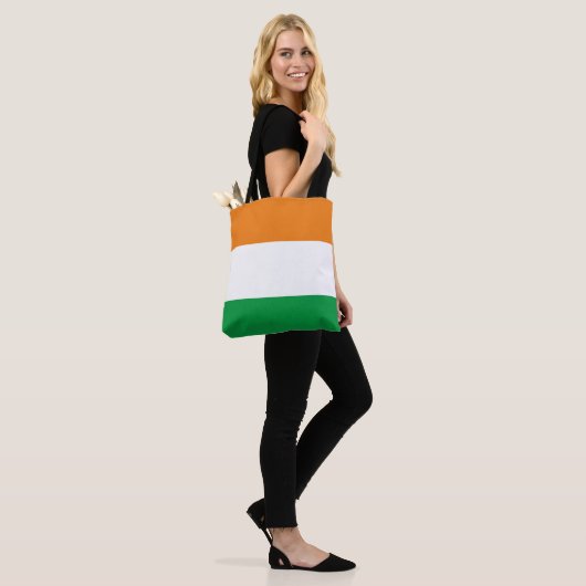 Indiase driekleurige vlag tote bag (Op model)