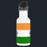 Indiase vlag Liberty fles<br><div class="desc">Blijf gehydrateerd in stijl met onze Liberty-fles met de vlag van India! Deze uniek ontworpen fles is perfect voor mensen die onderweg zijn, zodat u uw culturele trots kunt uiten terwijl u geniet van uw favoriete dranken. Het levendige India-thema ontwerp toont prominent de kleuren van de Indiase vlag, waardoor het...</div>