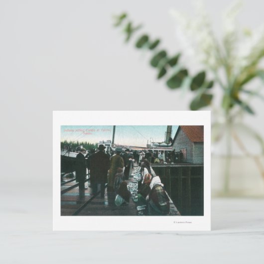 Indiërs verkopen Curios in Yakital, Yukon Briefkaart (Staand voorkant)