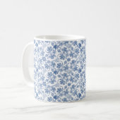 indigo Blue en White Ethnic Floral Print Koffiemok (Voorkant links)