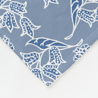Indigo Blue Ethnic Floral Print Fleece Blanket Deken