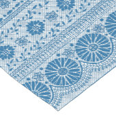 Indigo Blue Floral Faux Lace Pattern om aan te pas Korte Tafelloper (Hoek)