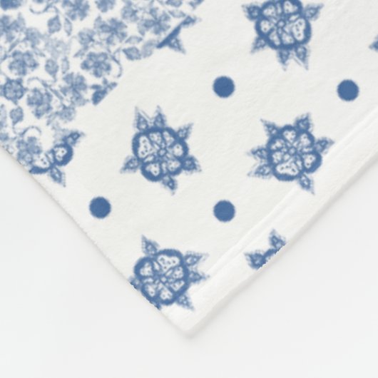 Indigo Blue, White Faux Patchwork Fleece Blanket Deken (Hoek)