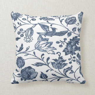 Indigo Blue Woodblock Floral Pillow Kussen