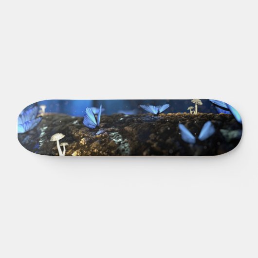 Indigo Butterfly en paddenstoelbos Persoonlijk Skateboard (Horizontaal)