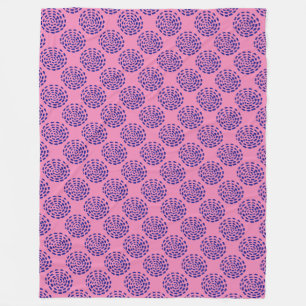 Indigo donkerblauwe gestreepte cirkelpatroon op ro fleece deken