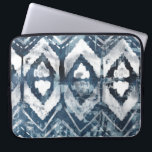 Indigo-extractie - Geometrisch Laptop Sleeve<br><div class="desc">Indigo Extraction III van June Erica Vess. Indigo gekleurd ontwerp met abstracte vormen en lijnen.</div>