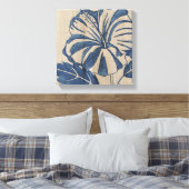 Indigo Hibiscus Canvas Afdruk (Insitu (Slaapkamer))