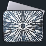 Indigo Ink Radial Motif Laptop Sleeve<br><div class="desc">Indigo Ink Motif I van June Erica Vess. Radiaal ontwerp dat van indigo blauwe kleur en diverse geometrische vormen wordt gecreeerd.</div>