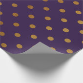 Indigo Paarse Plum Golden Small Polka Dots Cadeaupapier (Hoek)