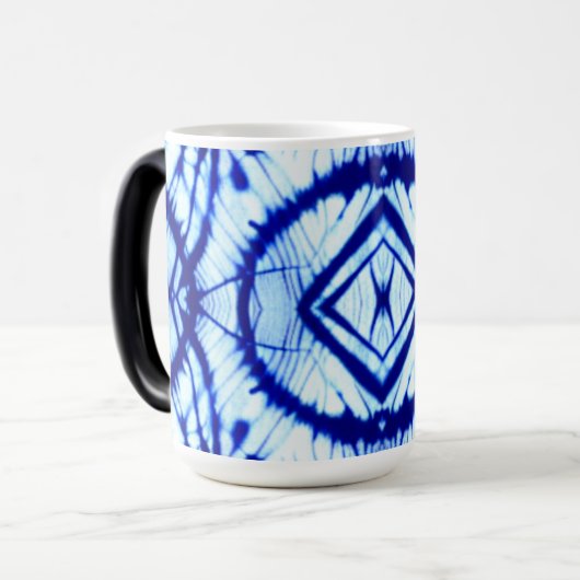 Indigo Tie Dye Magic Mok (Voorkant links)