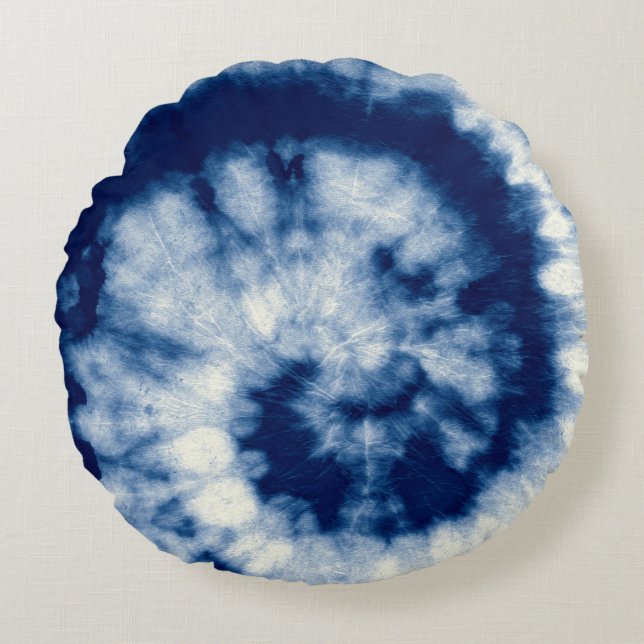 Indigoronde. Bohemiene Tie Dye. Blue Roll Psychede Rond Kussen (Voorkant)