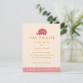 Indische olifant slaat de datum op kaart (Staand voorkant)