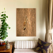 Indische palmvierkant op een boomstam poster
