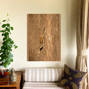 Indische palmvierkant op een boomstam poster