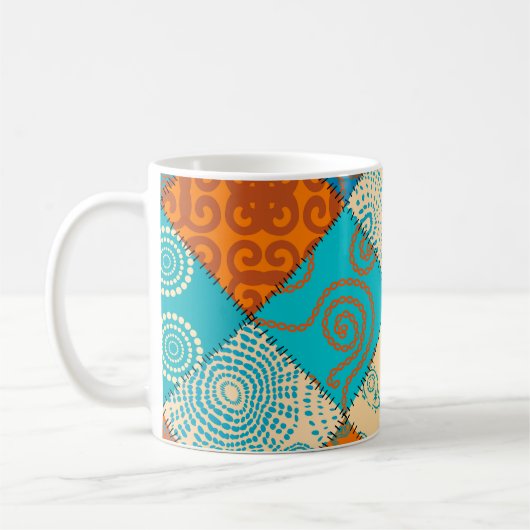 Indische patchwork: naadloos patroon. koffiemok (Links)
