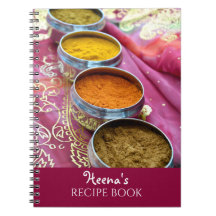 Indische restaurantspecerijen en roze Sari Recipe