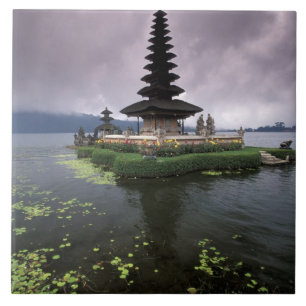 Indonesië, Bali, Ulun Danu Tempel. Tegeltje