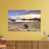 Indonesië, Nationaal Park Komodo. Zonnetijd op één Canvas Afdruk (Insitu (Woonkamer))