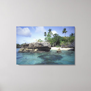 Indonesië. Rotsformaties langs de kust Canvas Afdruk