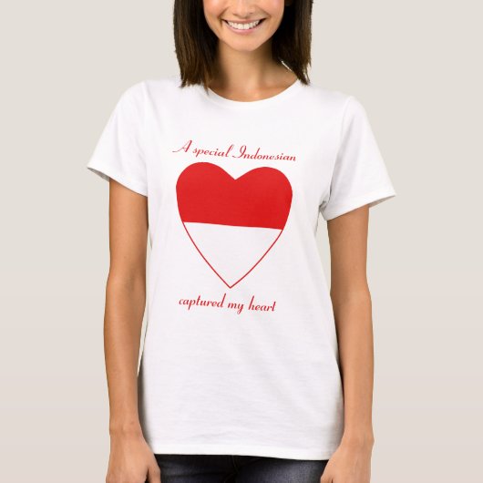 Indonesië Vlag Zoete Liefde T-Shirt (Voorkant)
