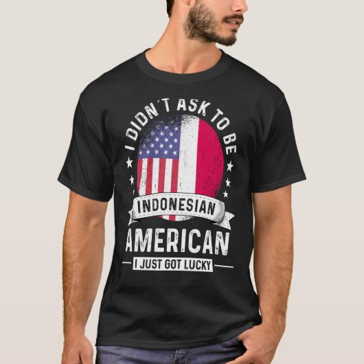 Indonesische Amerikaanse patriotkwekerij Humor vla T-shirt (Voorkant)