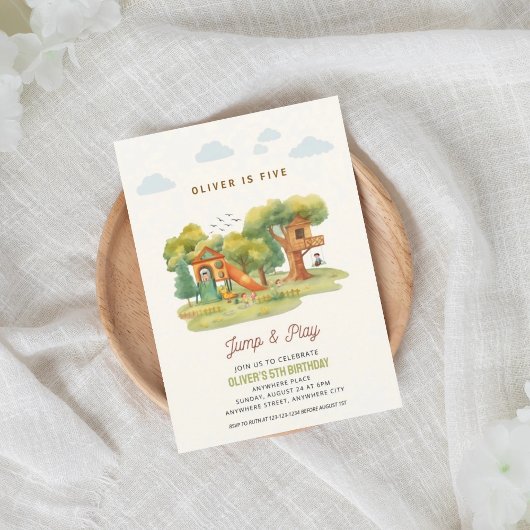 Indoor playground birthday party invitation kaart