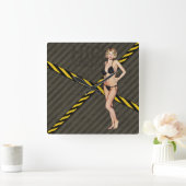 Industrial Bikini Babe Vierkante Klok (Huis)