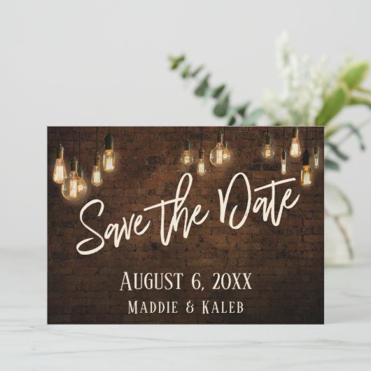 Industrial Bricks w/Edison Lights Save the Date (Staand voorkant)