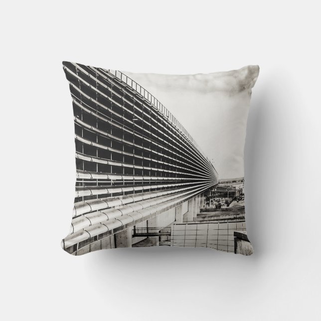 Industrieel gebouw Zwart-wit Sierkussen (Voorkant)