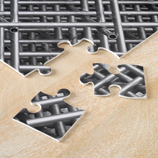 Industrieel maaspatroon van staalraster legpuzzel (Zijkant)