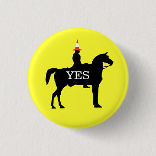 Indy Duke of Wellington Yes Horse Button Badge