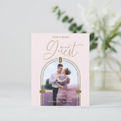 Inexpensive Romantic Pink Arch Photo & Initials QR (Staand voorkant)